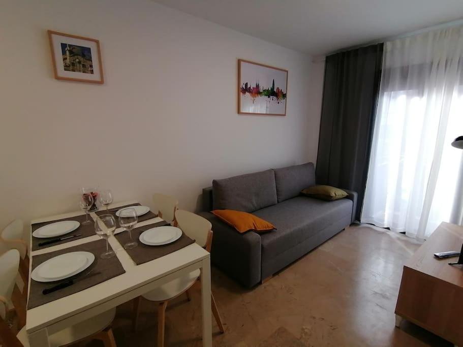 Piso Pl 2B, 20Min Plaza Cataluna San Adrián de Besós Zewnętrze zdjęcie