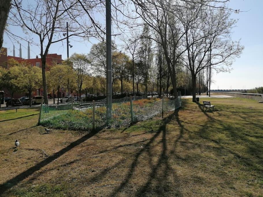 Piso Pl 2B, 20Min Plaza Cataluna San Adrián de Besós Zewnętrze zdjęcie